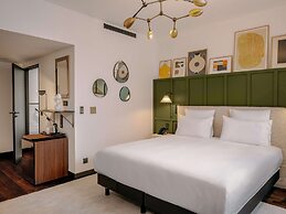 Marty Hotel Bordeaux, Tapestry Collection by Hilton