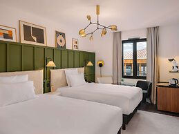 Marty Hotel Bordeaux, Tapestry Collection by Hilton
