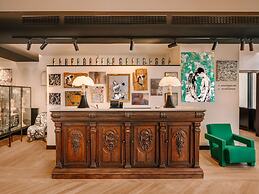 Marty Hotel Bordeaux, Tapestry Collection by Hilton