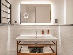 Marty Hotel Bordeaux, Tapestry Collection by Hilton