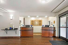 Comfort Inn & Suites Covington - Mandeville