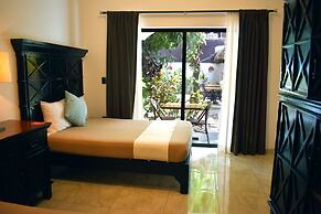 Hotel Hacienda Paradise
