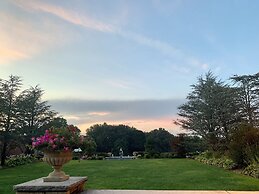 The Mansion at Glen Cove