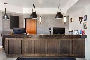 BEST WESTERN Holiday Hills