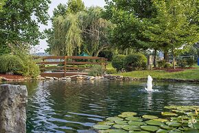 The Suites at Fall Creek