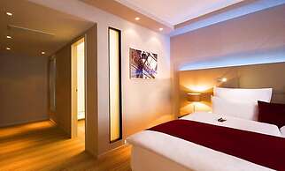 marc münchen - Adults Only