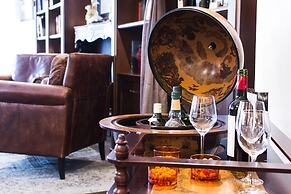 Hôtel R. Kipling by Happyculture