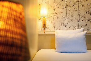 Hôtel R. Kipling by Happyculture