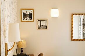 Hôtel R. Kipling by Happyculture