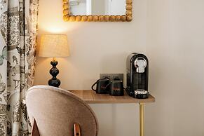 Hôtel R. Kipling by Happyculture