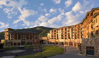 Sundial Lodge by Park City - Canyons Village