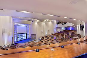 Crowne Plaza Princeton-Conference Center by IHG