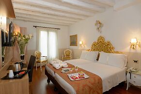 Unahotels Ala Venezia - Adults Only
