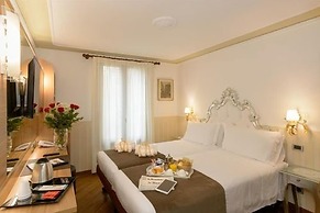 Unahotels Ala Venezia - Adults Only