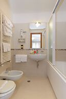 Unahotels Ala Venezia - Adults Only