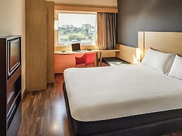 ibis Sao Jose dos Campos Dutra