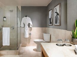 Sofitel Chicago Magnificent Mile