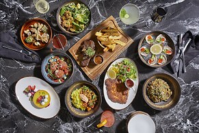 Sofitel Chicago Magnificent Mile