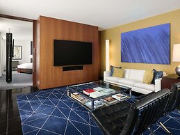 Sofitel Chicago Magnificent Mile