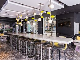 Sofitel Chicago Magnificent Mile