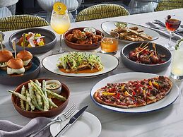 Sofitel Chicago Magnificent Mile