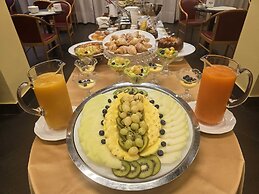 Mokinba Hotels Sant'Ambroeus