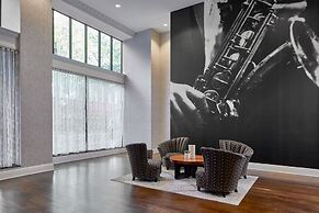 Springhill Suites By Marriott Memphis Downtown