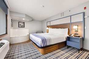 AmericInn by Wyndham Bismarck