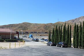 Cajon Pass Inn