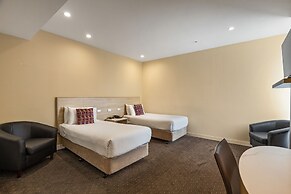 Atlantis Hotel, Melbourne