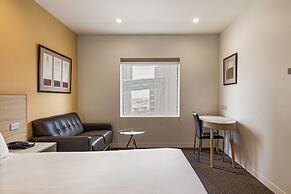 Atlantis Hotel, Melbourne