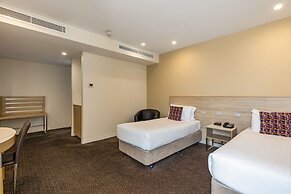 Atlantis Hotel, Melbourne