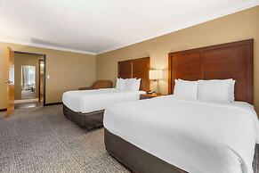 Comfort Inn & Suites Redwood Country