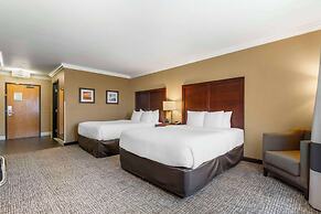 Comfort Inn & Suites Redwood Country