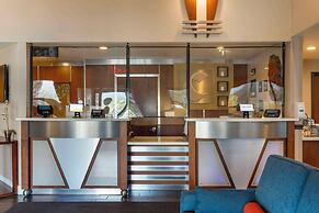 Comfort Inn & Suites Redwood Country