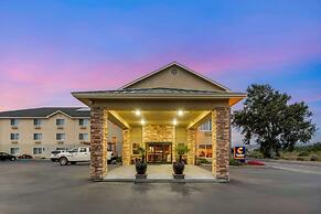 Comfort Inn & Suites Redwood Country