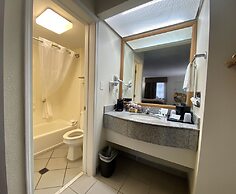 Quality Inn Branson - Hwy 76 Central