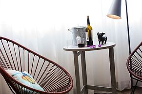 Moxy New Orleans Downtown French Quarter