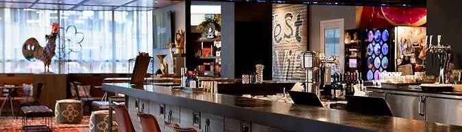 Moxy New Orleans Downtown French Quarter