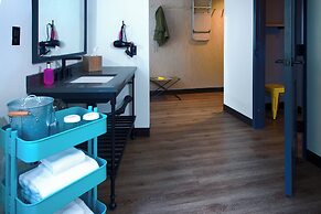 Moxy New Orleans Downtown French Quarter