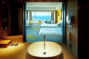 Phoenix Seagaia Ocean Tower