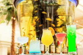 Phoenix Seagaia Ocean Tower