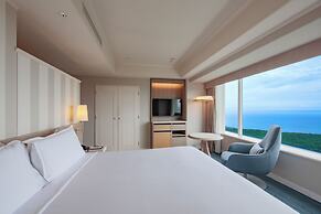 Phoenix Seagaia Ocean Tower