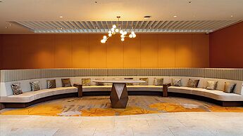 Phoenix Seagaia Ocean Tower
