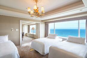 Phoenix Seagaia Ocean Tower