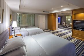 Phoenix Seagaia Ocean Tower