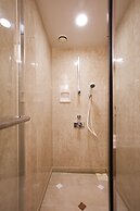 Phoenix Seagaia Ocean Tower