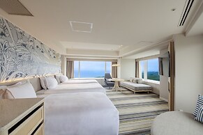 Phoenix Seagaia Ocean Tower
