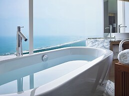 Phoenix Seagaia Ocean Tower