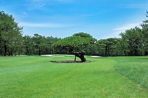 Phoenix Seagaia Ocean Tower